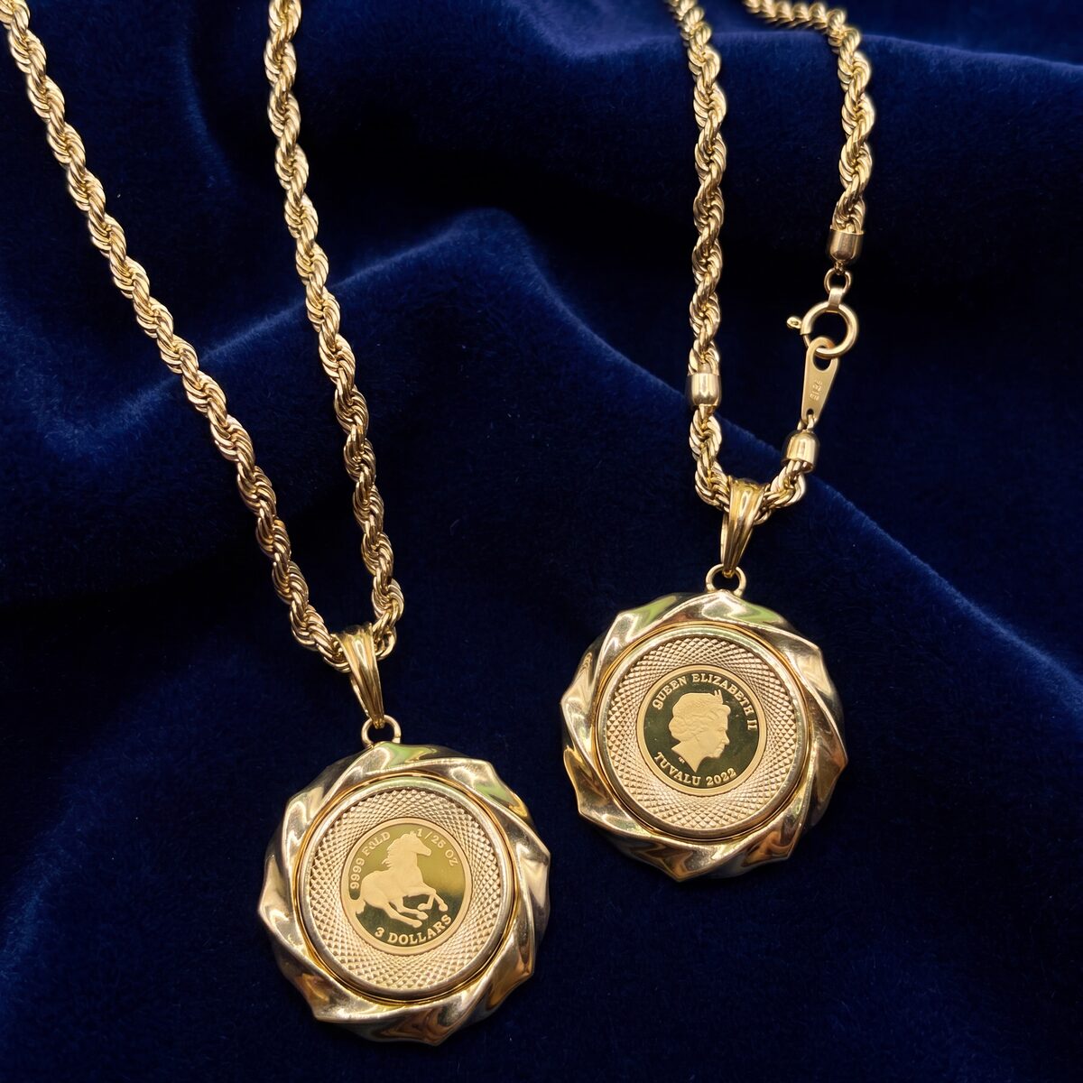 Tuvalu Horse Gold Coin Swirl Pendant Necklace — photograph 1