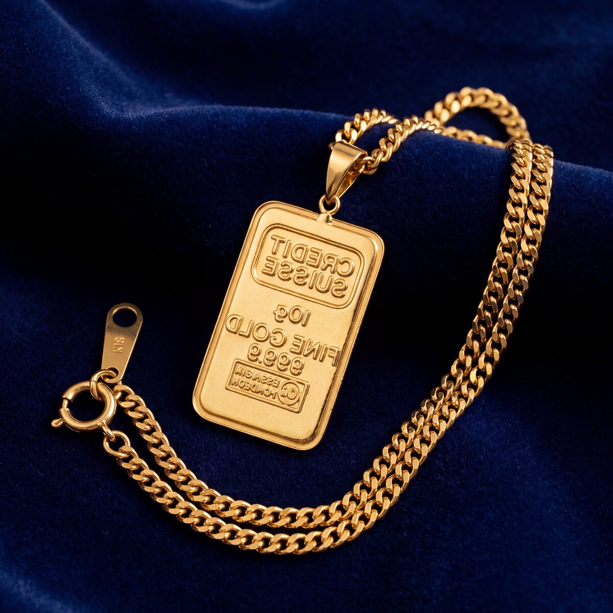 Credit Suisse Gold Bar Pendant Necklace — photograph 2