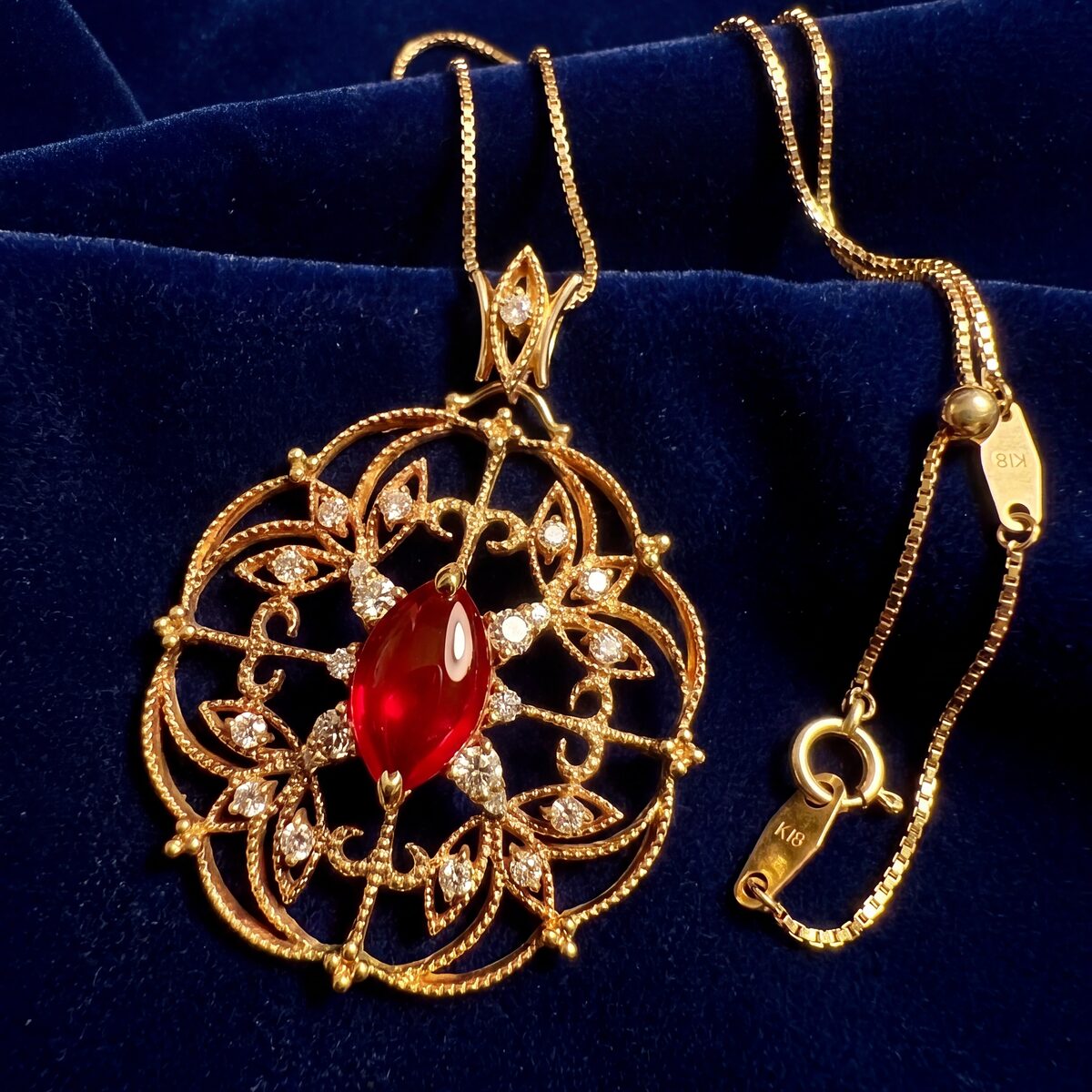 Carnelian And Diamond Pendant — photograph 3