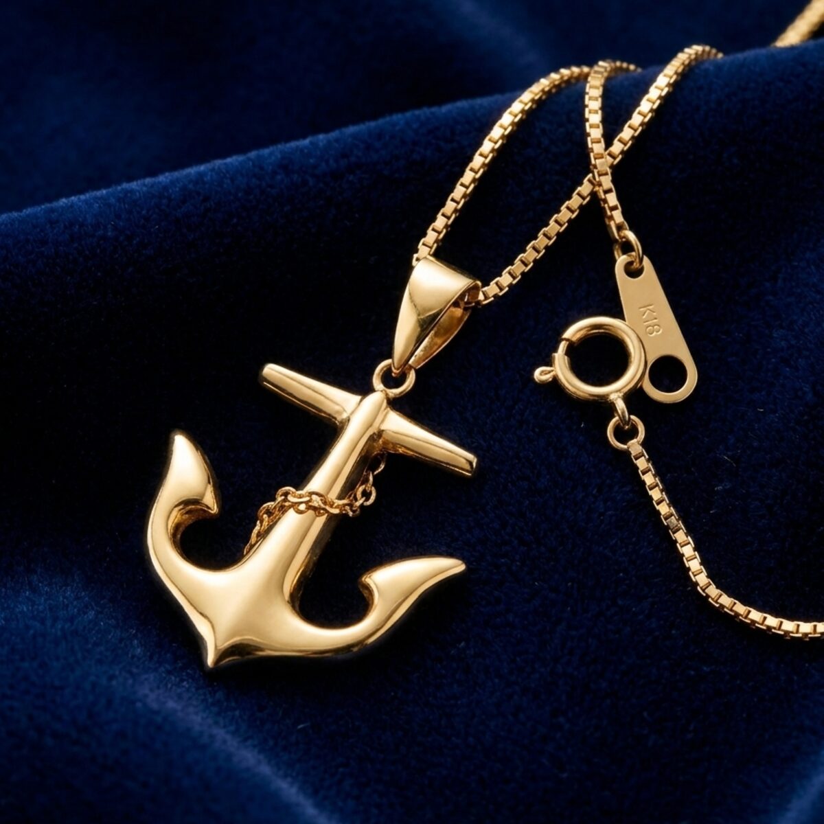 Gold Anchor Charm Box Chain — photograph 1
