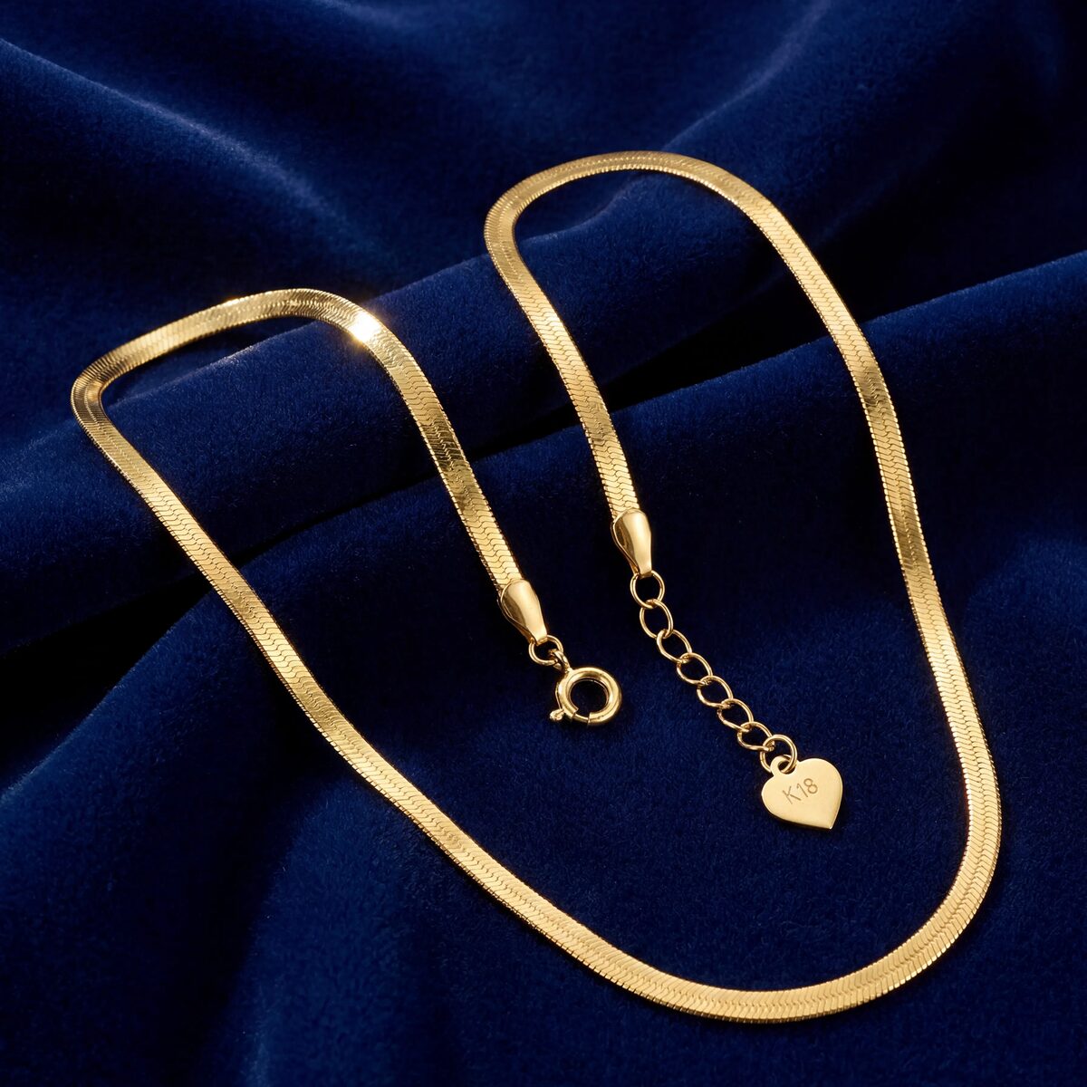 40cm Flat Herringbone Chain With Heart Charm — photograph 1